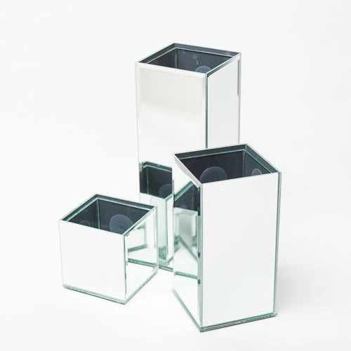 Richland Mirrored Square Vase (3 Sizes) Set Of 3 Weddings 1 Richland Mirrored Square Vase (3 Sizes) Set Of 3 Weddings