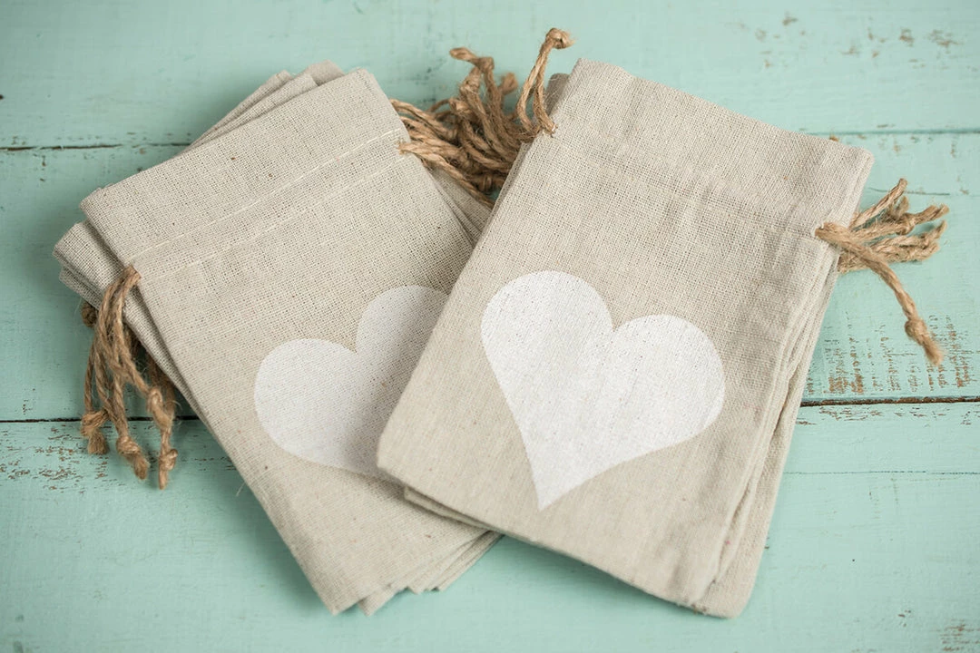 Richland Linen Heart Favor Bags (12 Bags) 4x6 2 Richland Linen Heart Favor Bags (12 Bags) 4x6