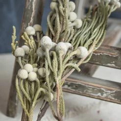 Richland Natural Brunia Berries Silver 4oz Bunch