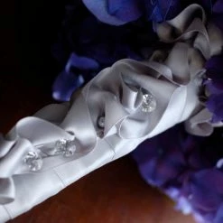 Richland 100 Diamond Top Corsage Pins 2in