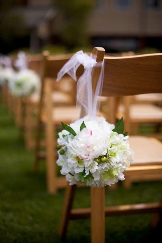 Richland Floral Supplies Oasis 8" Floral Foam Sphere Wet 2 Richland Floral Supplies Oasis 8" Floral Foam Sphere Wet