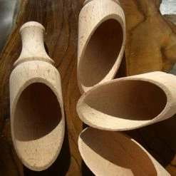 Richland 10 Wood Scoops 3-1/2"